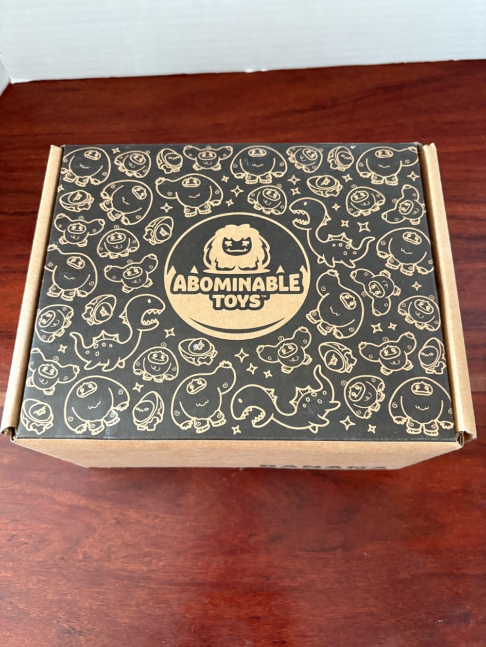 Abominable Toys Chomp Early Bird Special Banana Chomp le 450 NIB Outer Box Incl